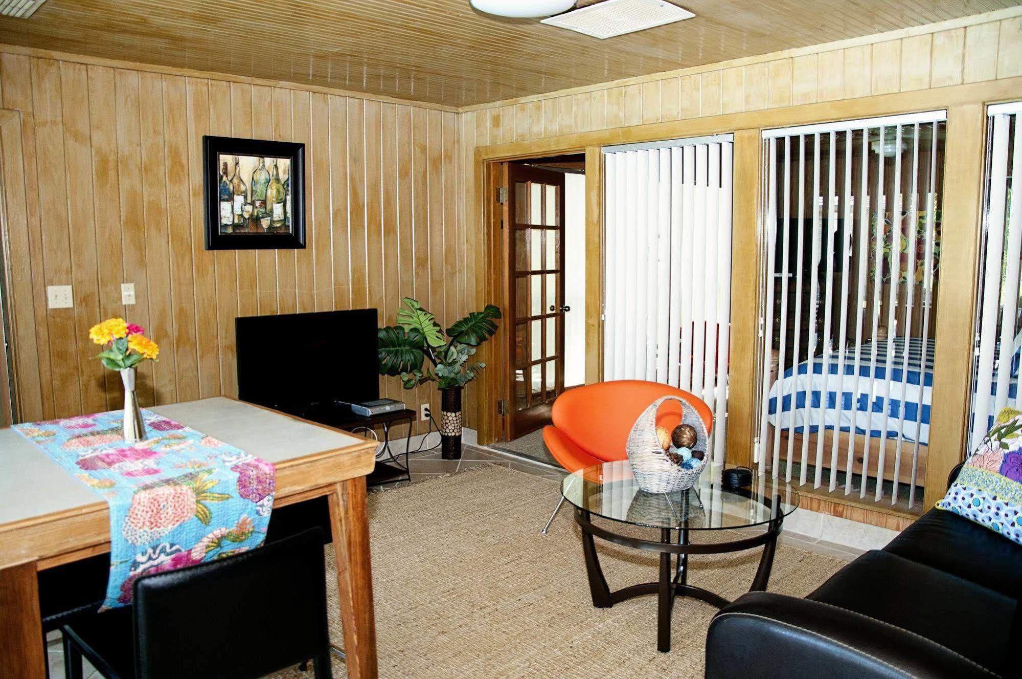 Live Oaks Bed And Breakfast Uvalde Exterior foto